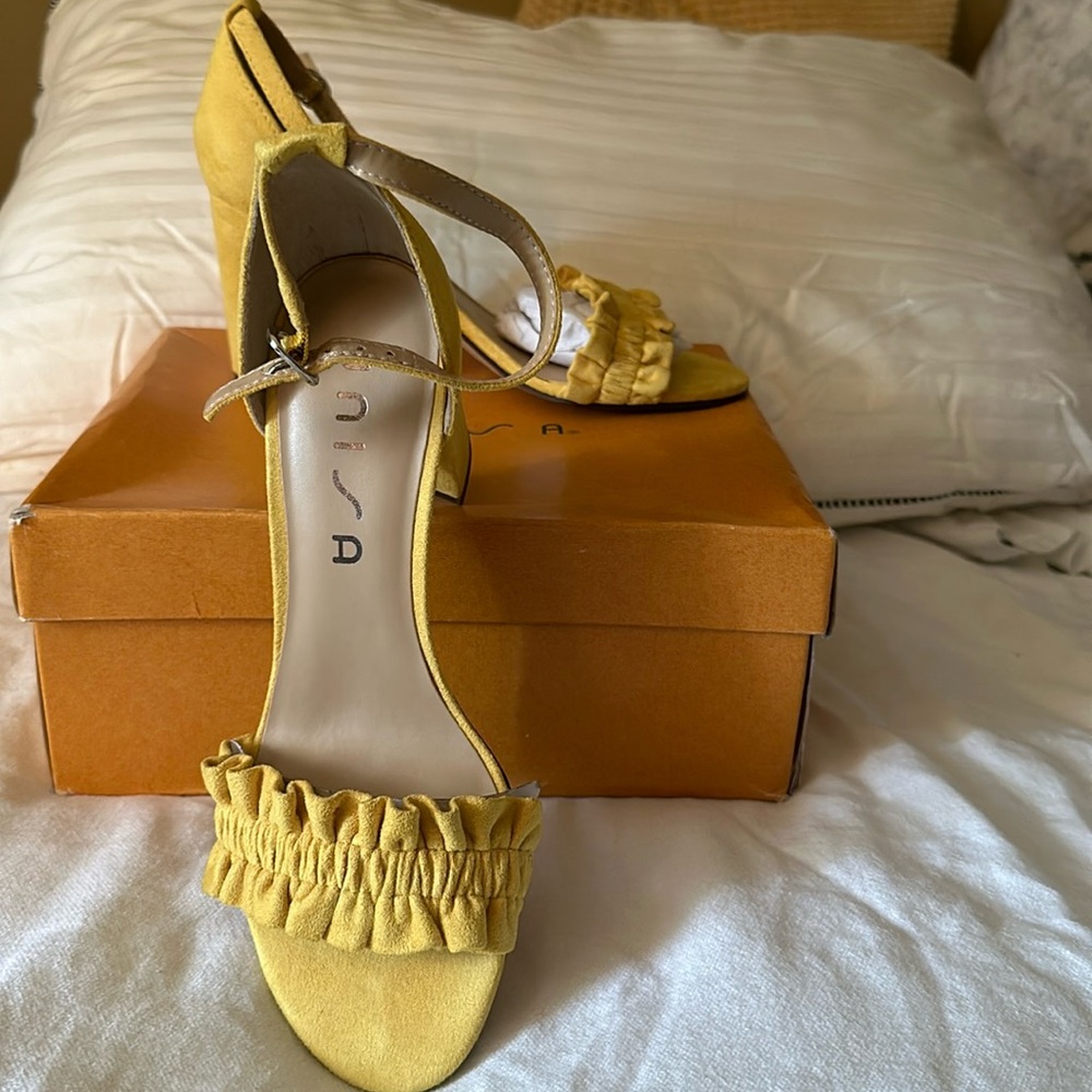 Unisa Suede Shoe